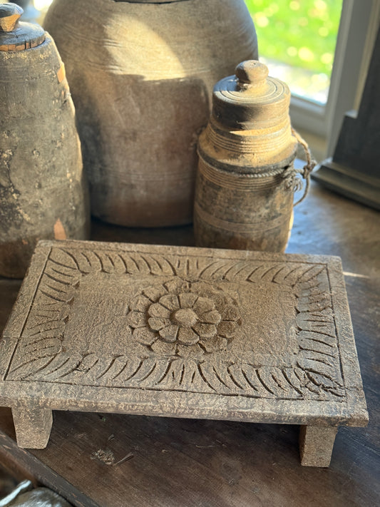 Oude Bajot Plank met Houtsnijwerk (LH02)