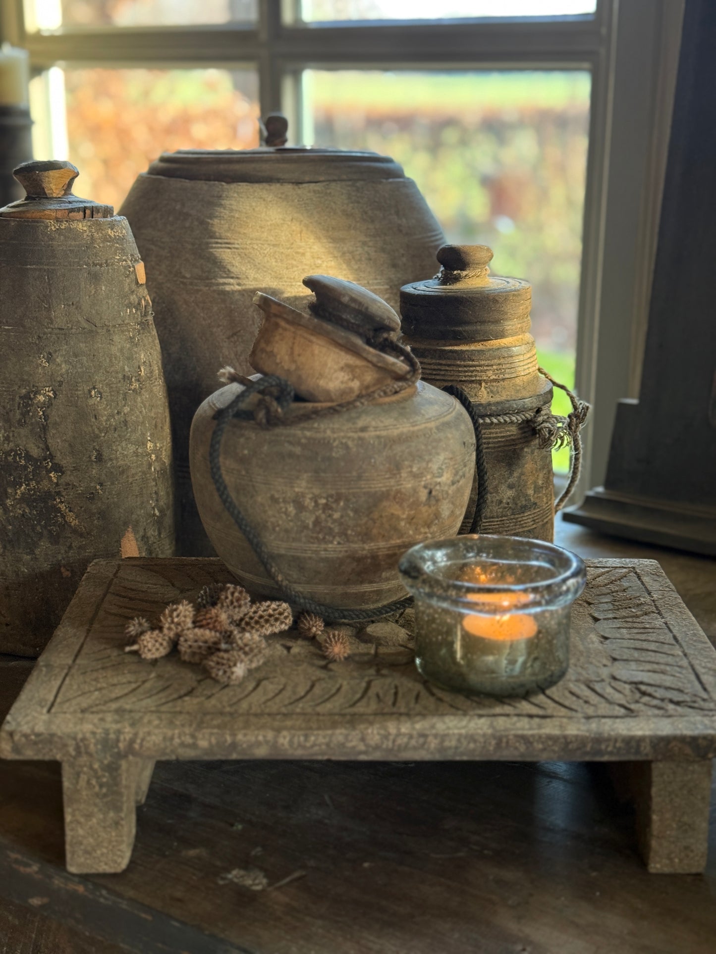 Oud Nepalese Pot met Deksel (LH16)