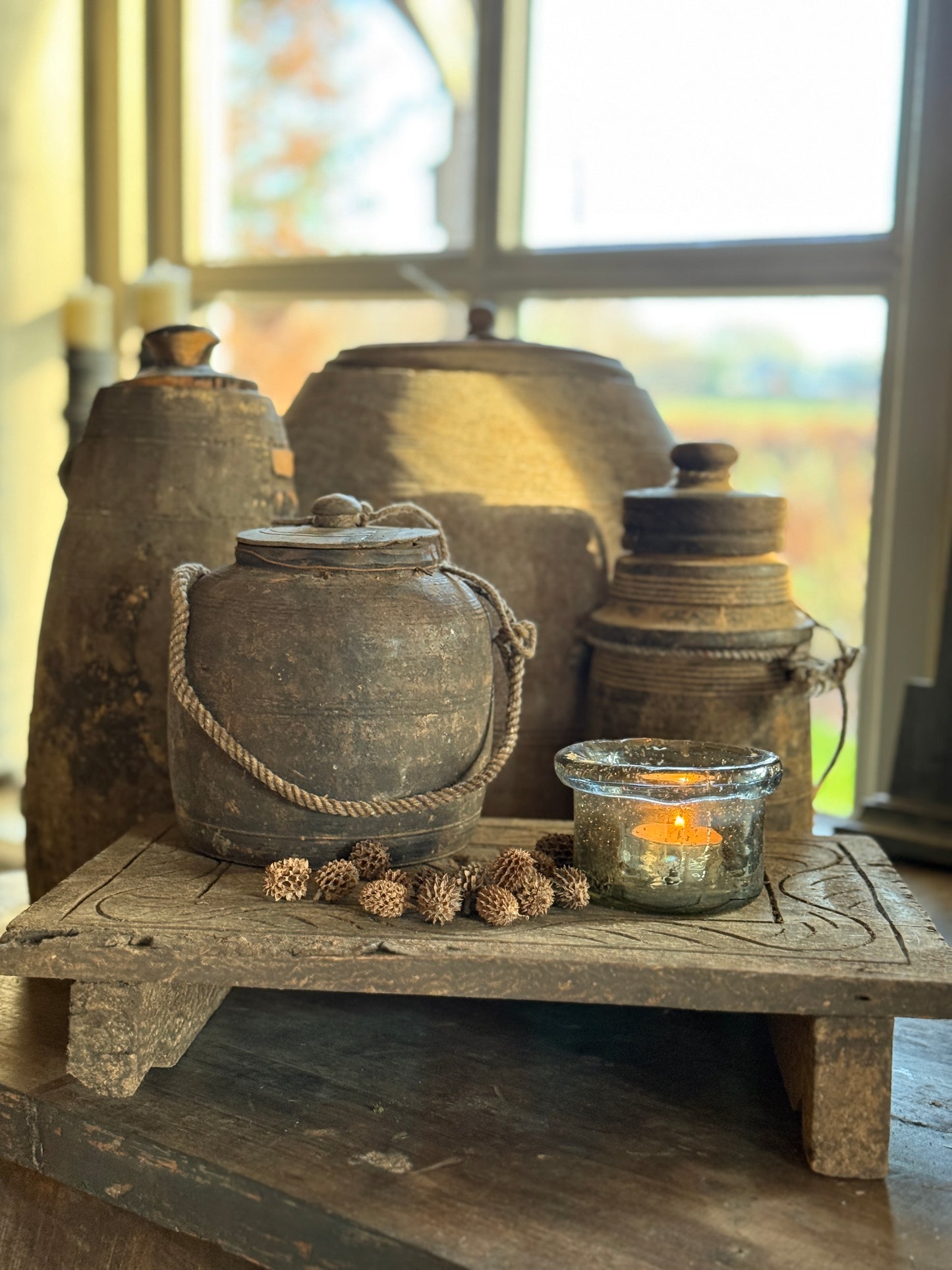 Oud Nepalese Pot met Deksel (LH17)