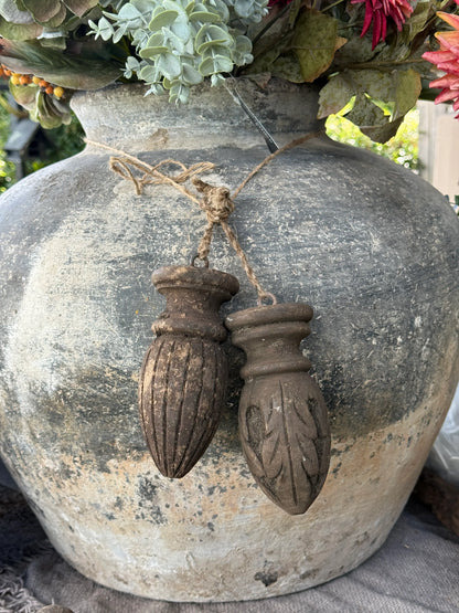 Set van 2 Oude Hangende Ornamentjes- Aura Peeperkorn