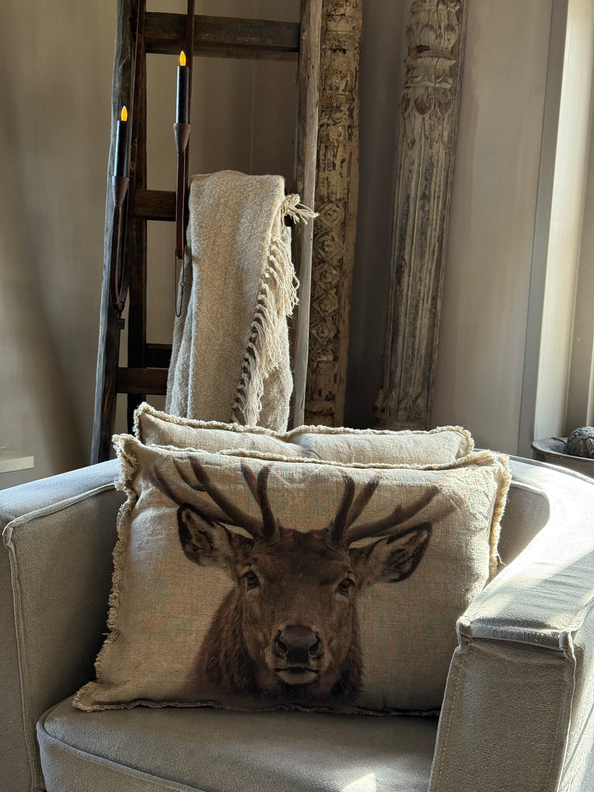 Shabby kussen Rendier 40x60 cm.