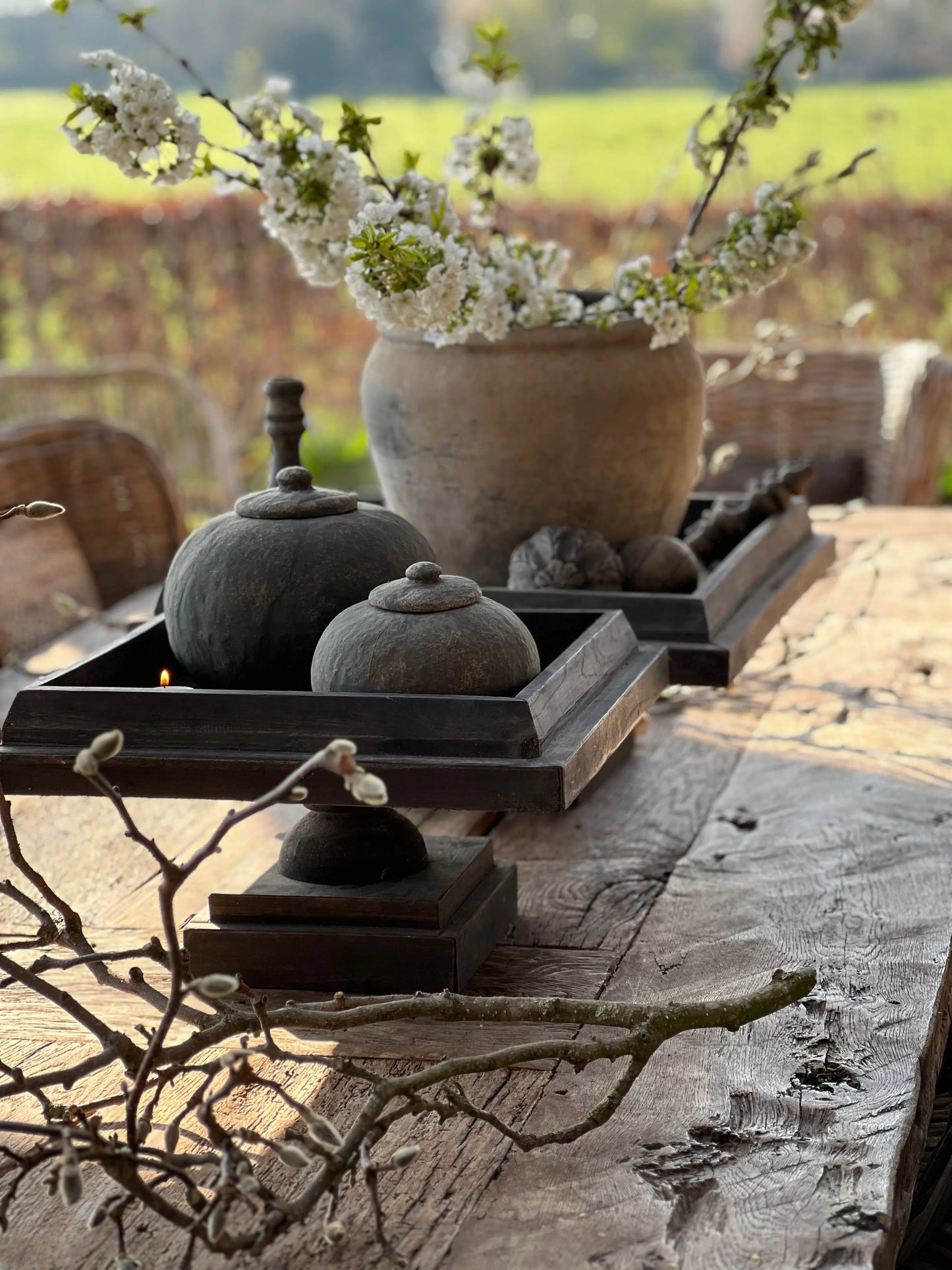 Footed tray, 50x50 cm. - Trapa Living