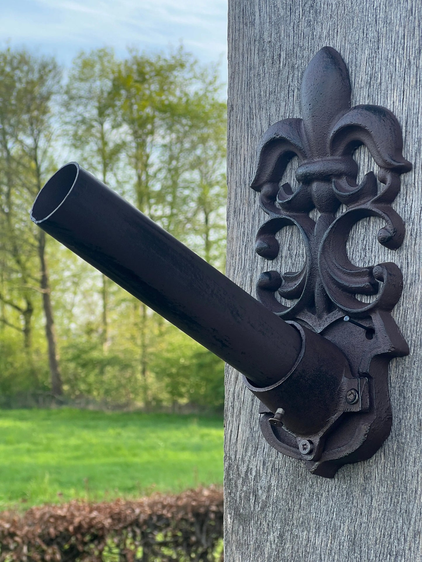 French lily flagpole holder