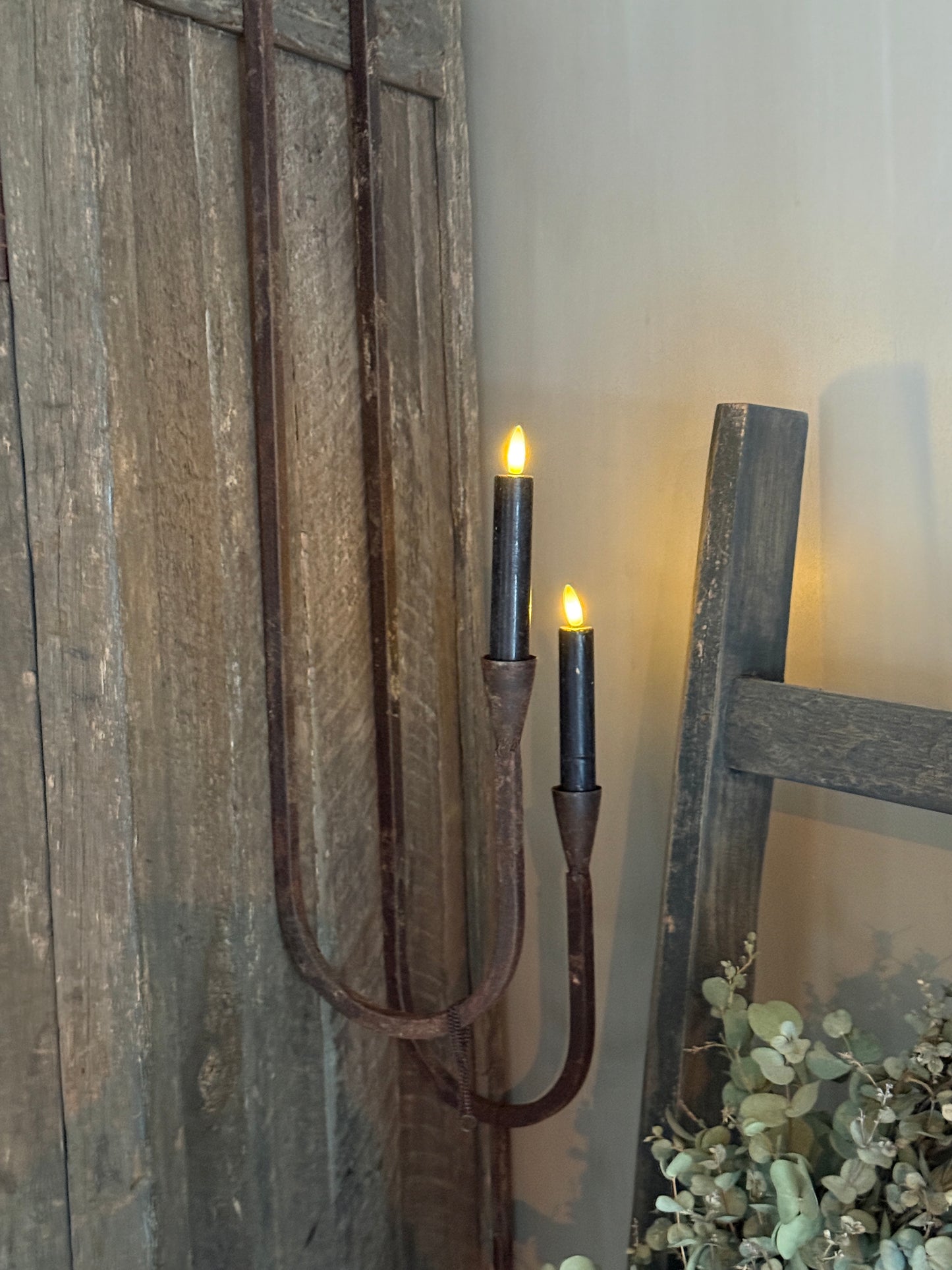 Luikhanger voor dinerkaars  Aura Peeperkorn Verkrijgbaar in 2 maten