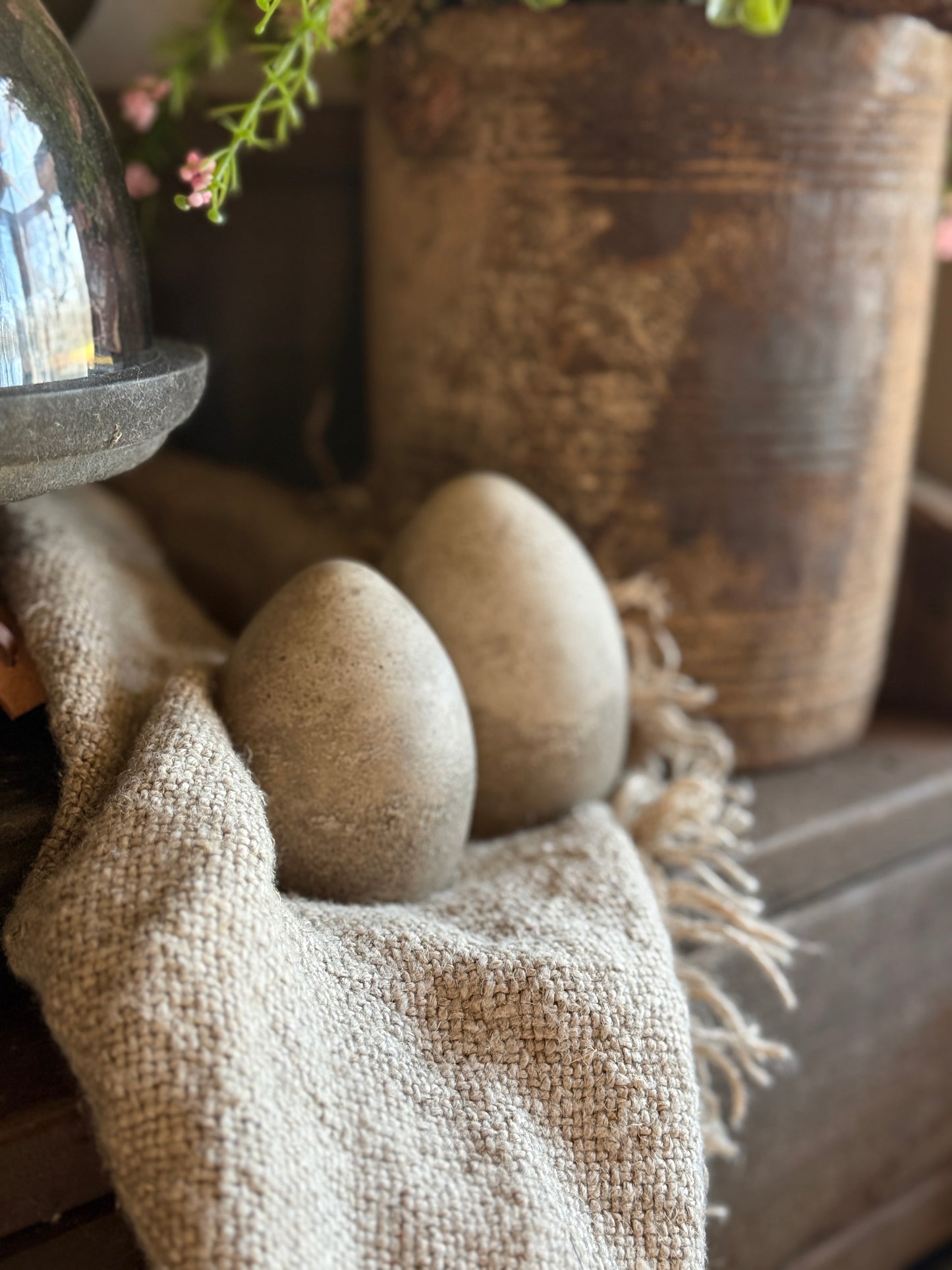 Betonei – PMR 8 cm. (Links im Bild)