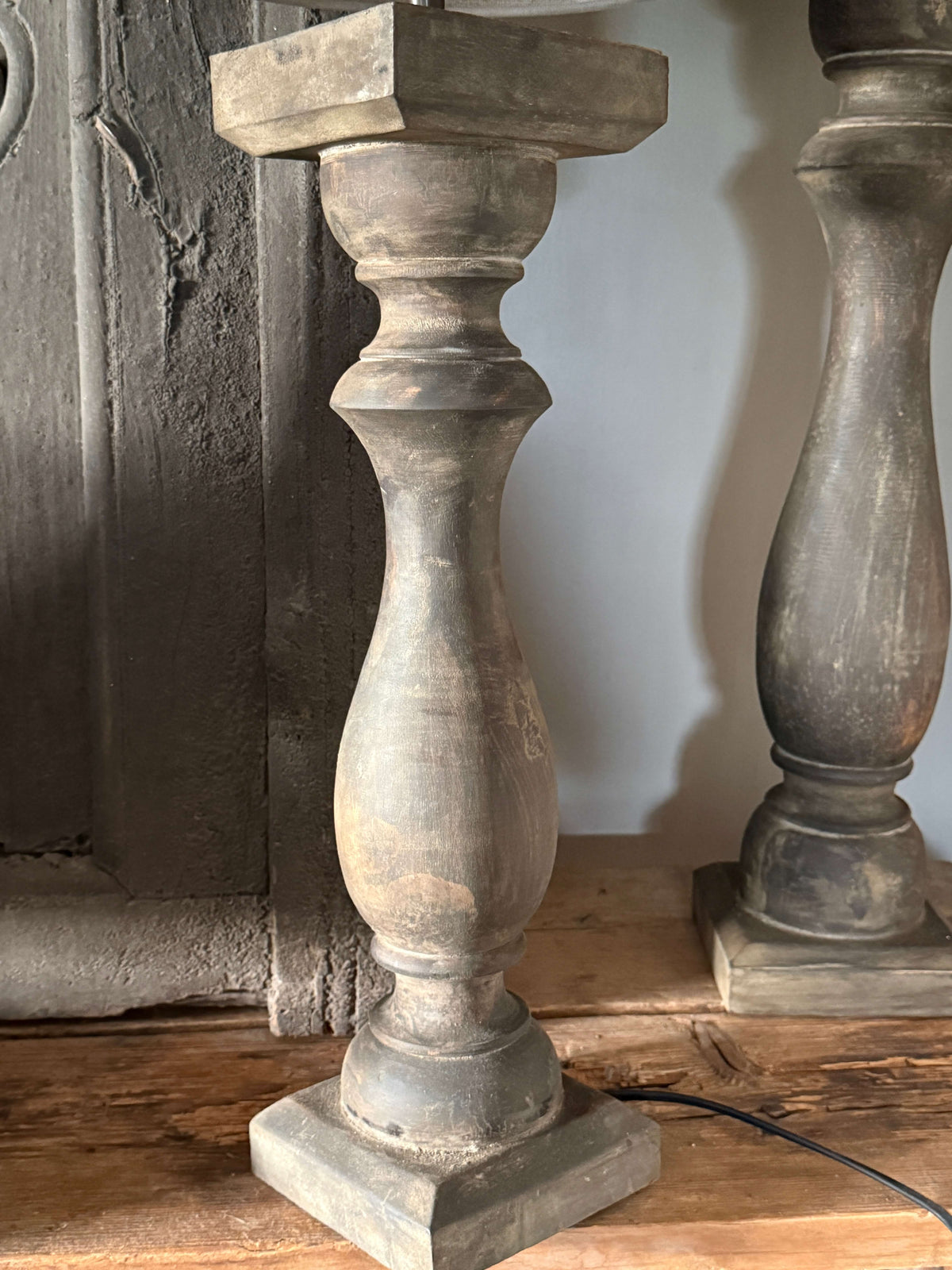 Balusterlamp -Donkerbruin/Vergrijsd Hout- verkrijgbaar in 2 maten