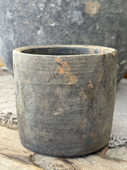 Oud houten potje uit India (LH3)