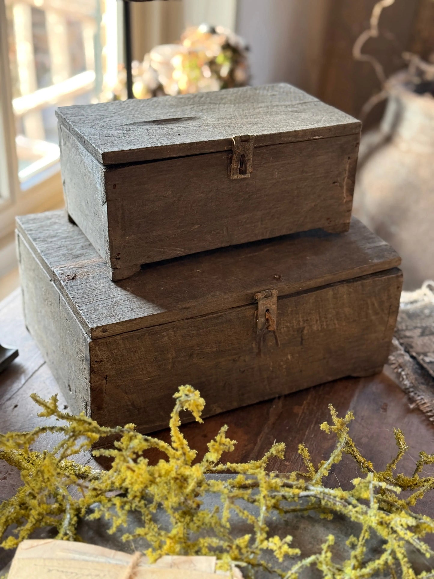 Wooden box Aura Peeperkorn – sturdy and rustic