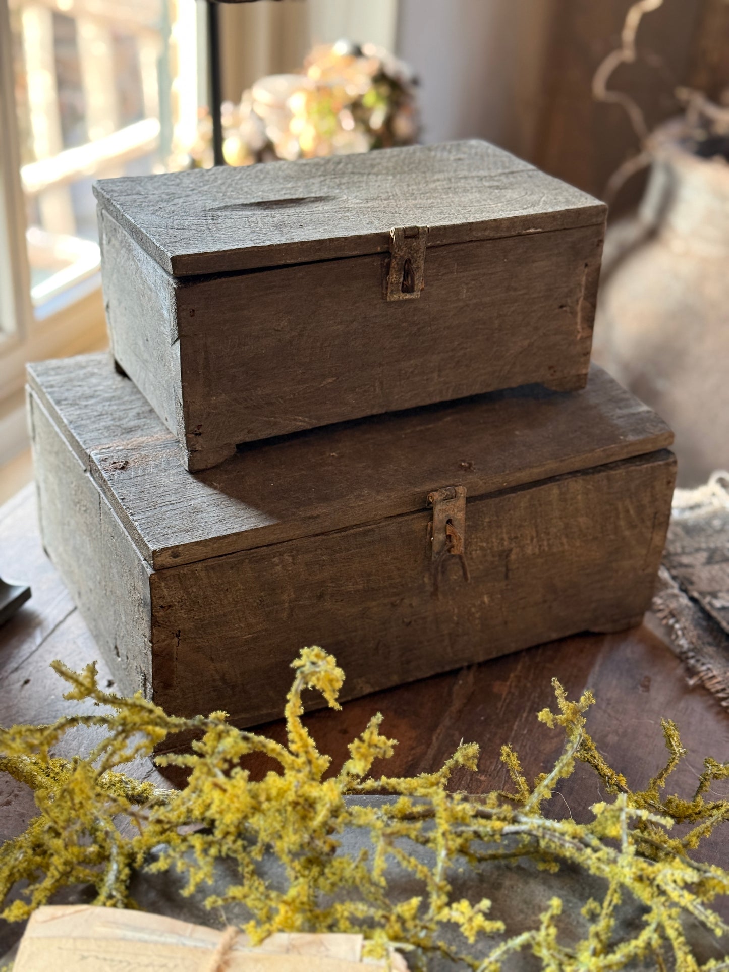 Wooden box Aura Peeperkorn – sturdy and rustic