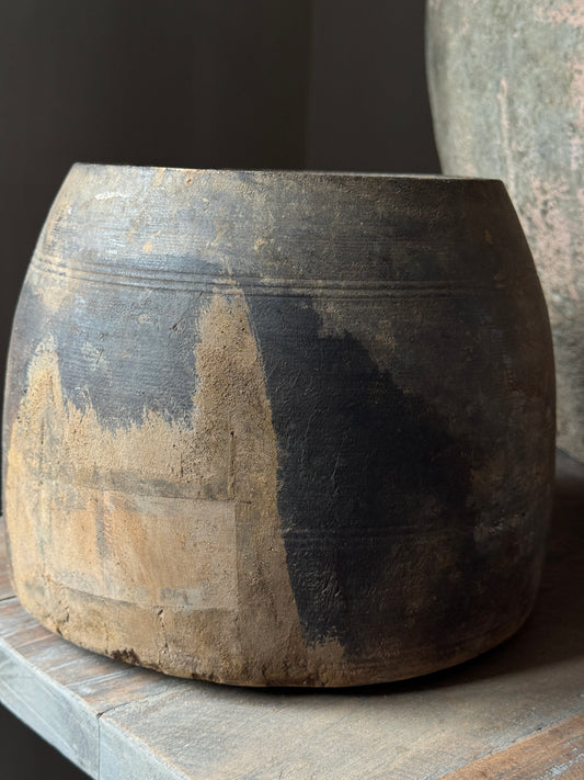 Oud houten pot uit India- (LH5)