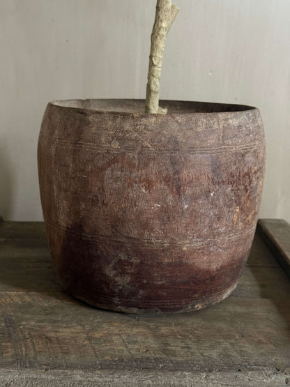 Oud houten pot uit India- (LH6)