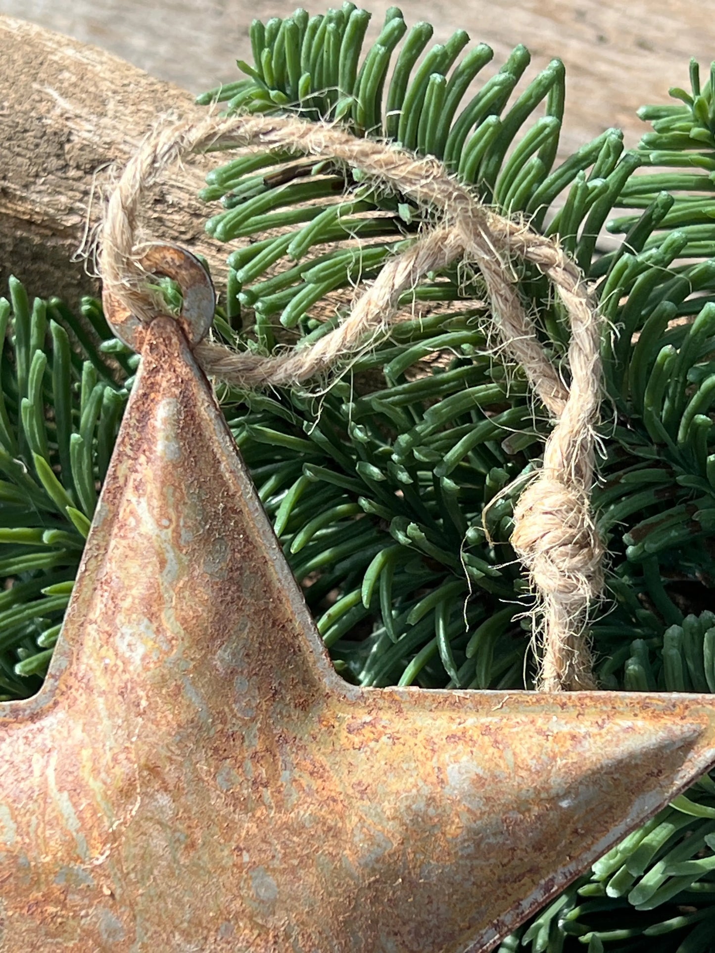 Star pendant rust - available in sizes SM and L