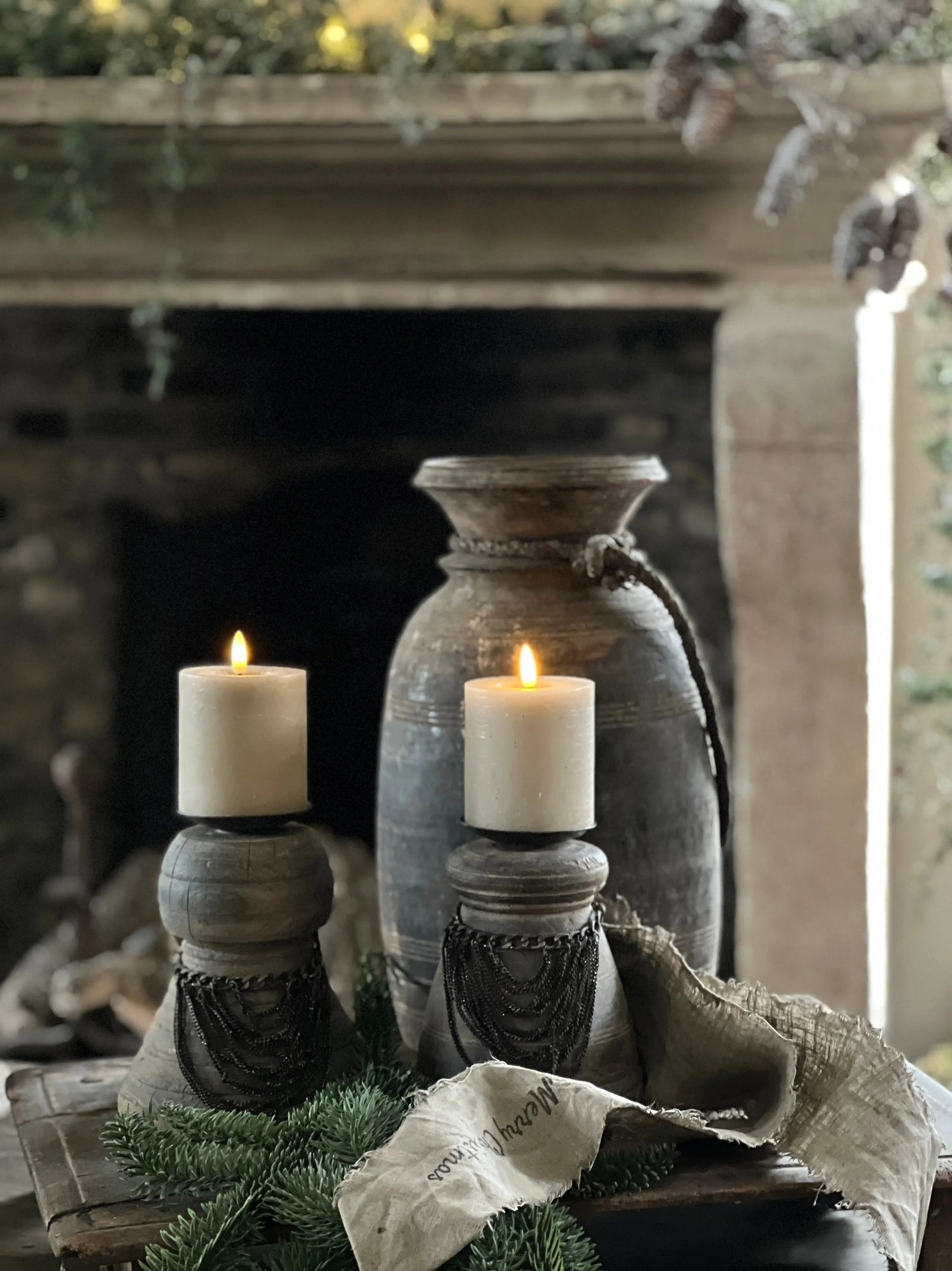 Candlestick with chain, left in the photo (LH3)