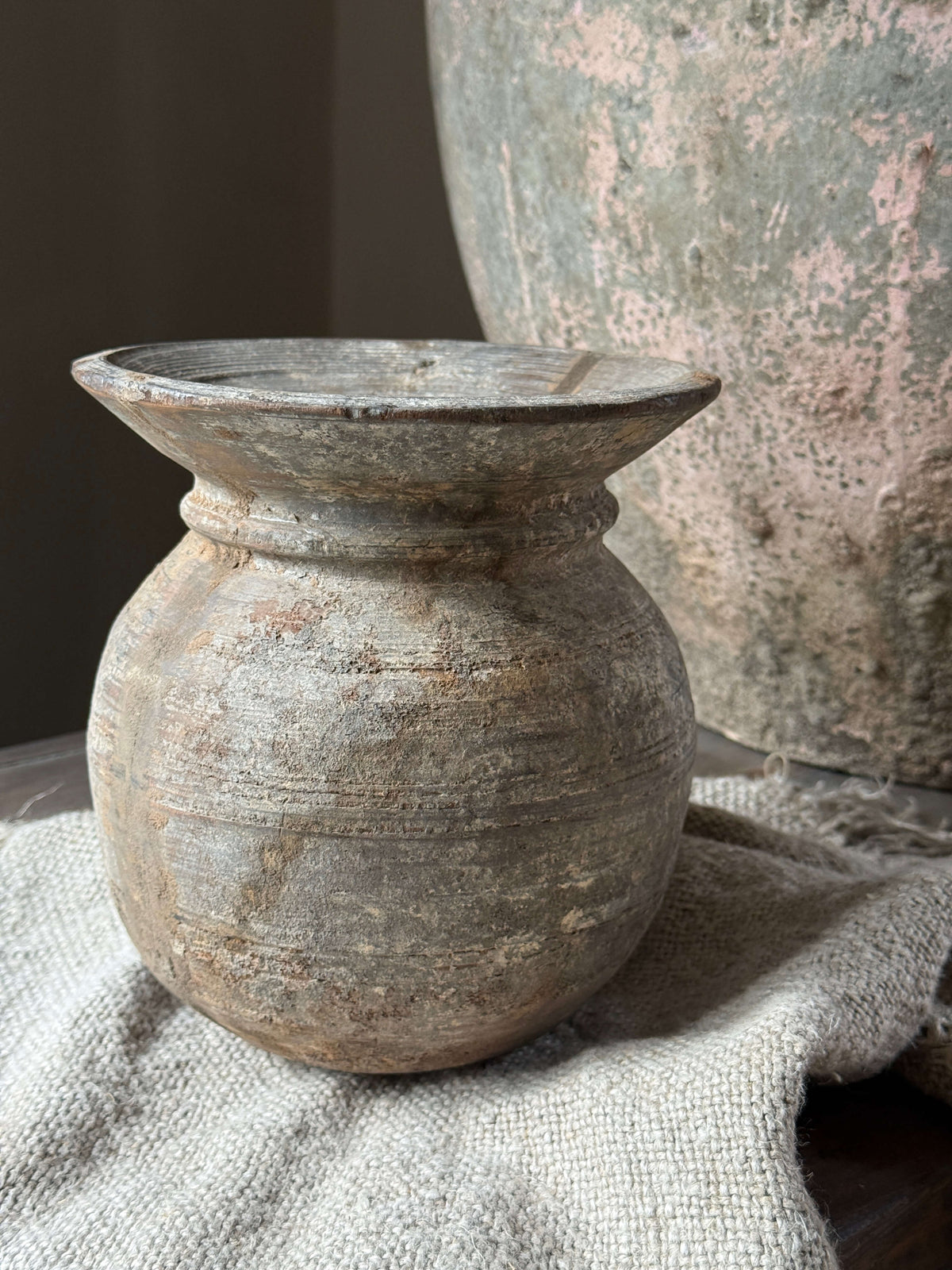 Nepalese bolle pot- (LH2)