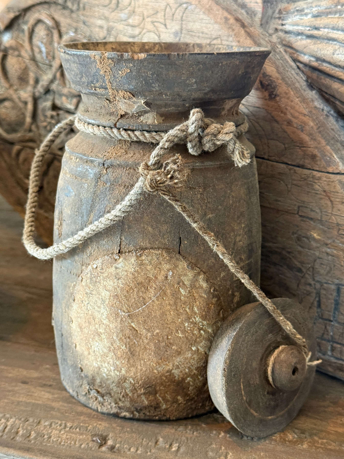 Oud Nepalese pot (LH29)