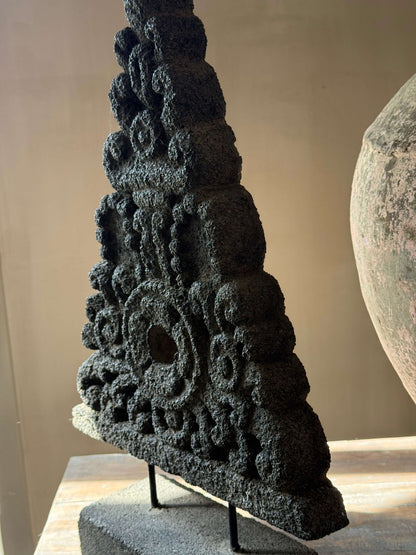 Ornament Bali lavastone – Large