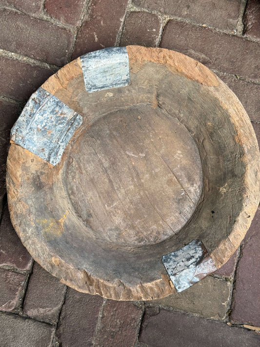 Oude houten schaal uit India (LH14B)