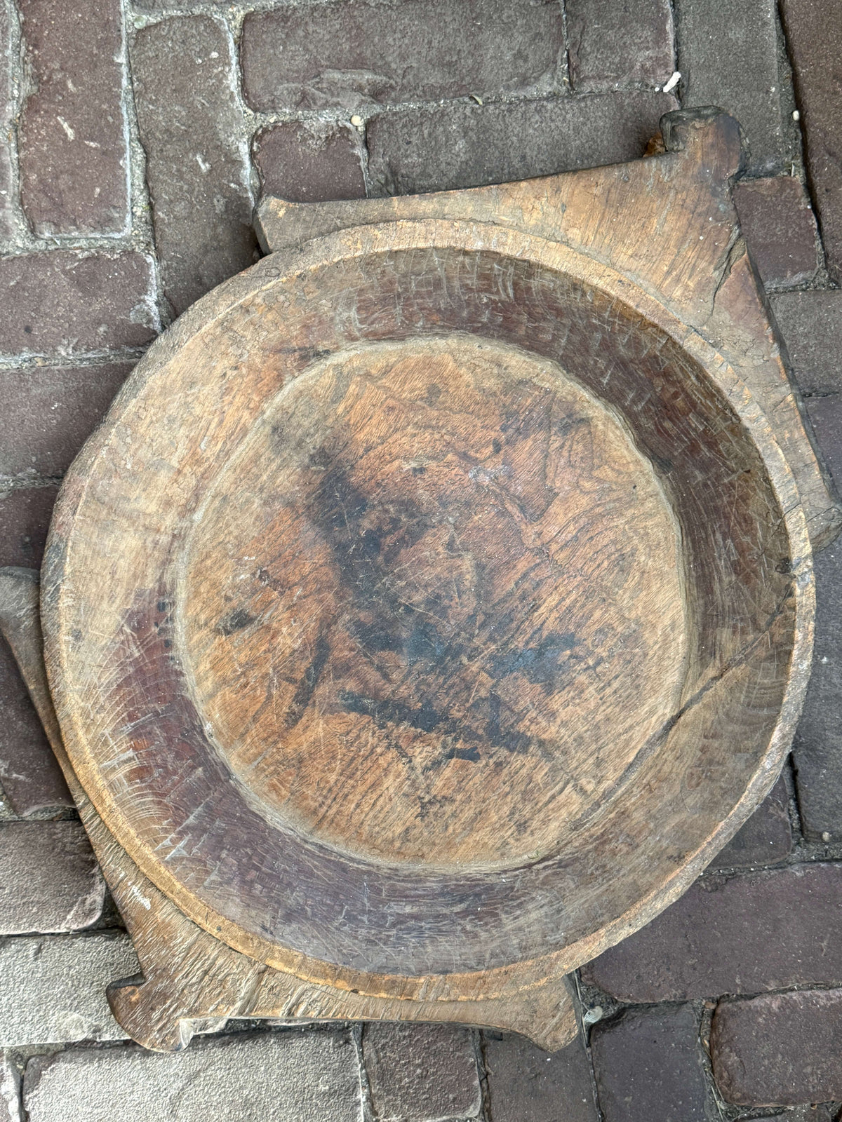 Oude houten schaal met oren - (LH17B)72,95