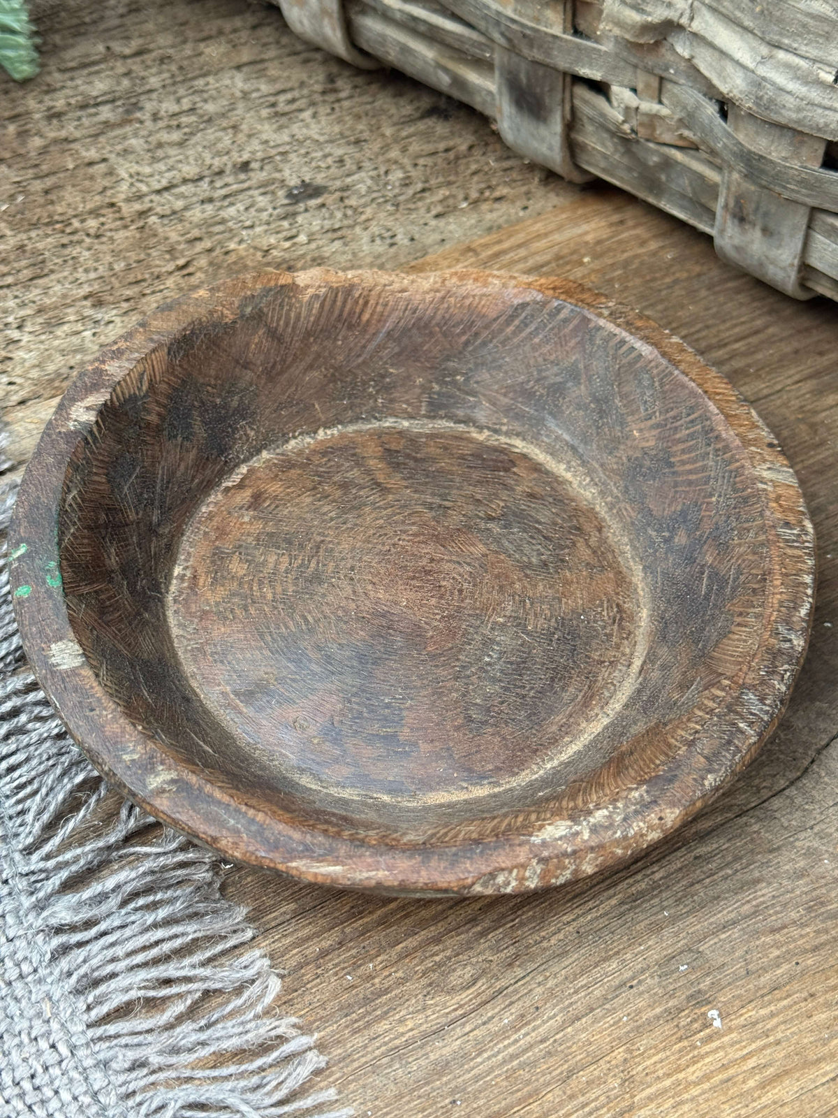 Oud houten schaaltje- (LH1B)
