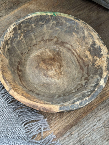 Oud houten schaaltje- (LH2B)