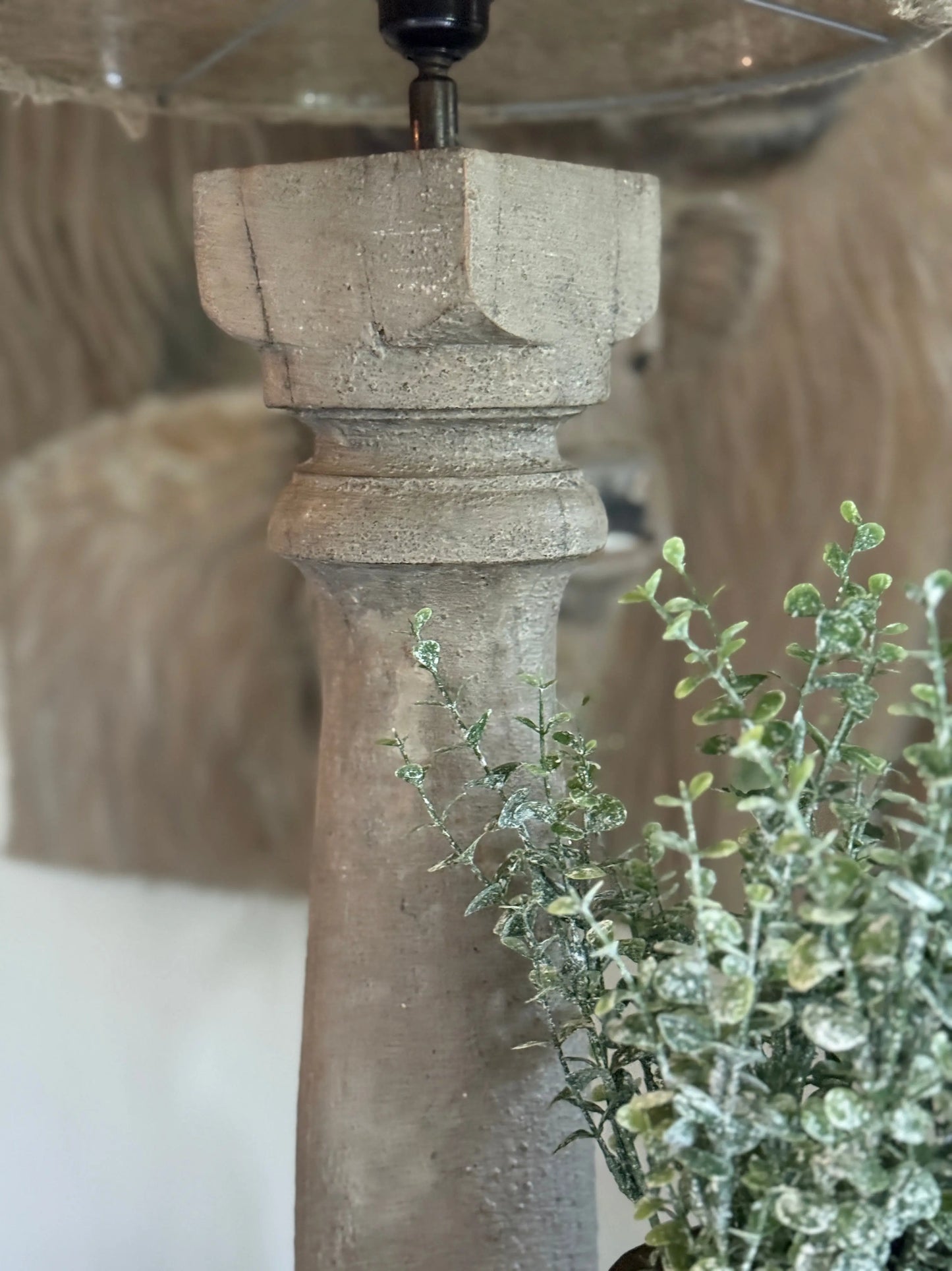 Baluster Lamp Made of Solid Wood – Stonelook Taupe – 3 Sizes