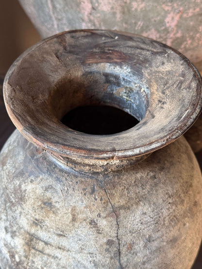 Oude Bolle Nepalese Pot- (LH34)