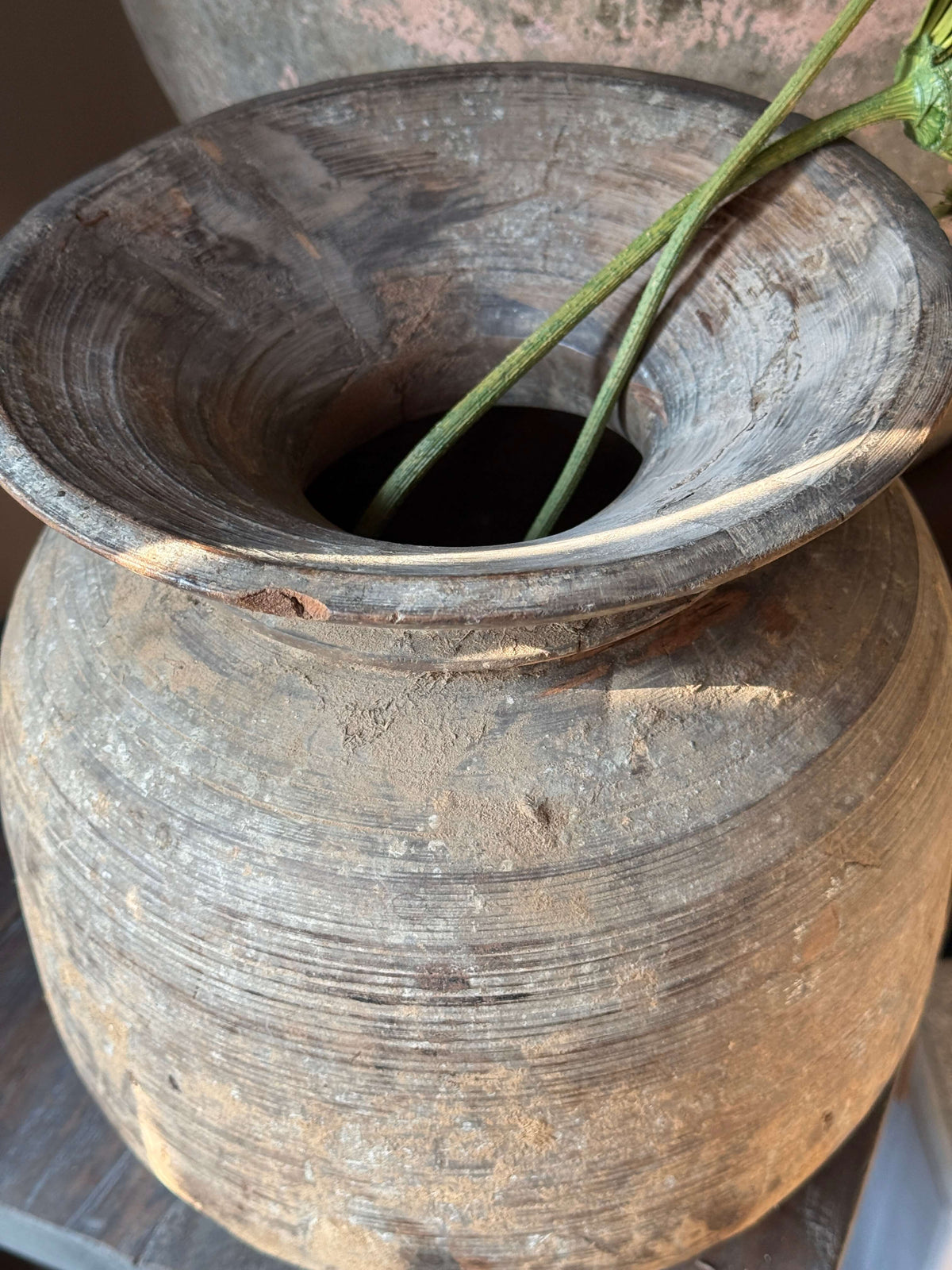 Oude Bolle Nepalese Pot- (LH35)