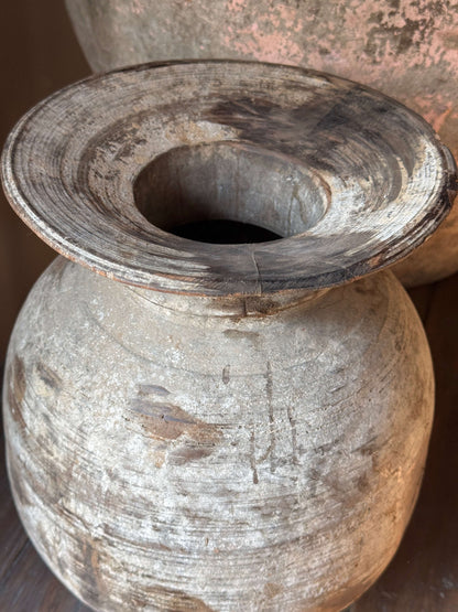 Oude Houten Nepalese Pot