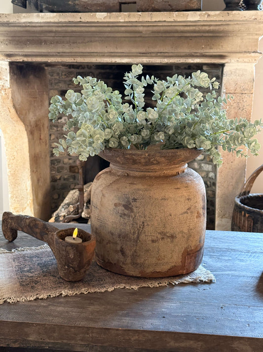 Nepalese pot/vase – old pot from India – (LH38)