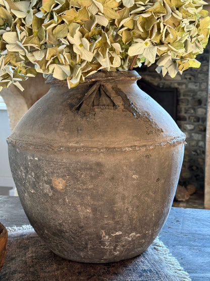 Oude waterpot uit India - (Afhaal product)