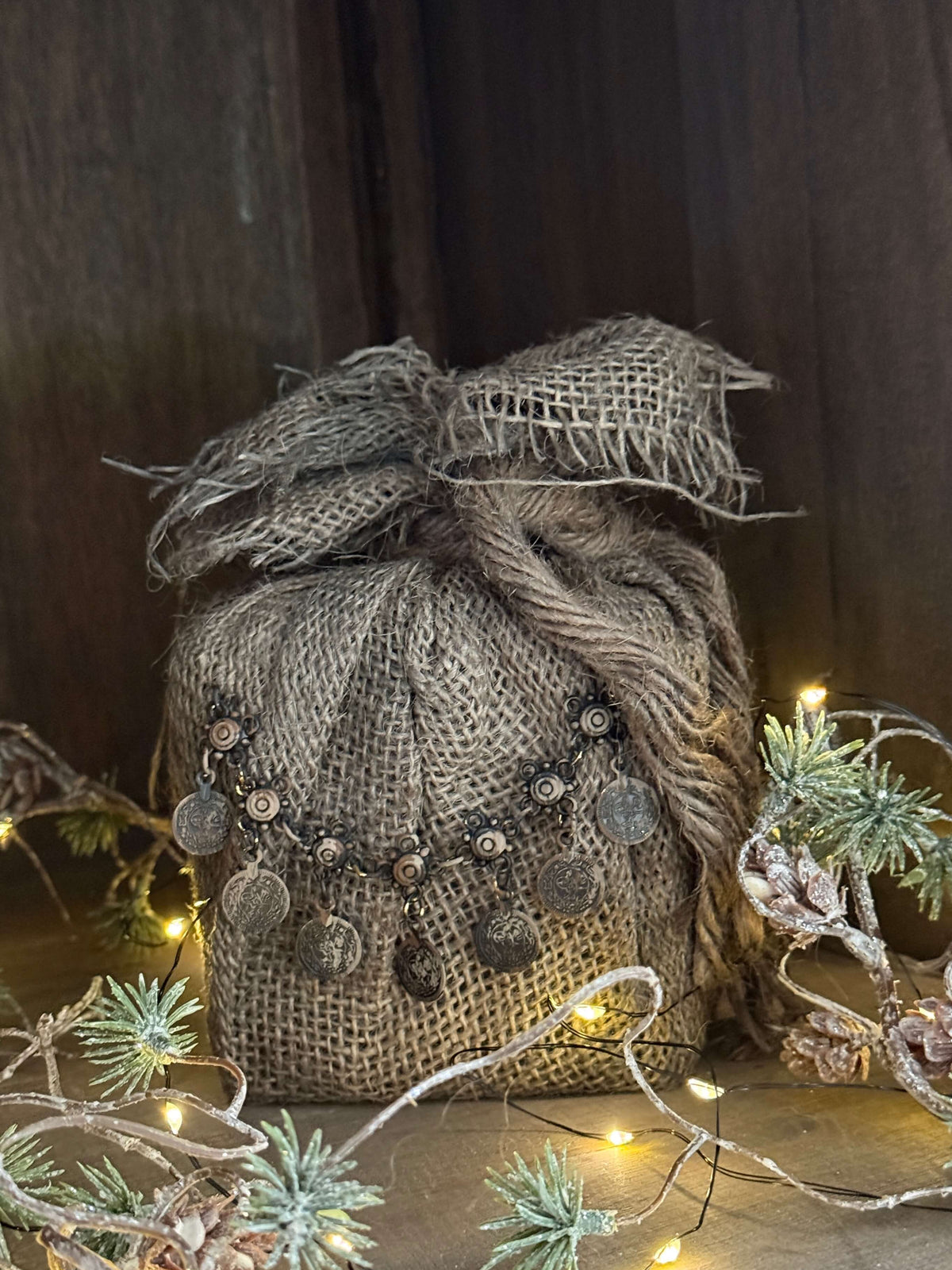 Jute gift bag with coins - San7