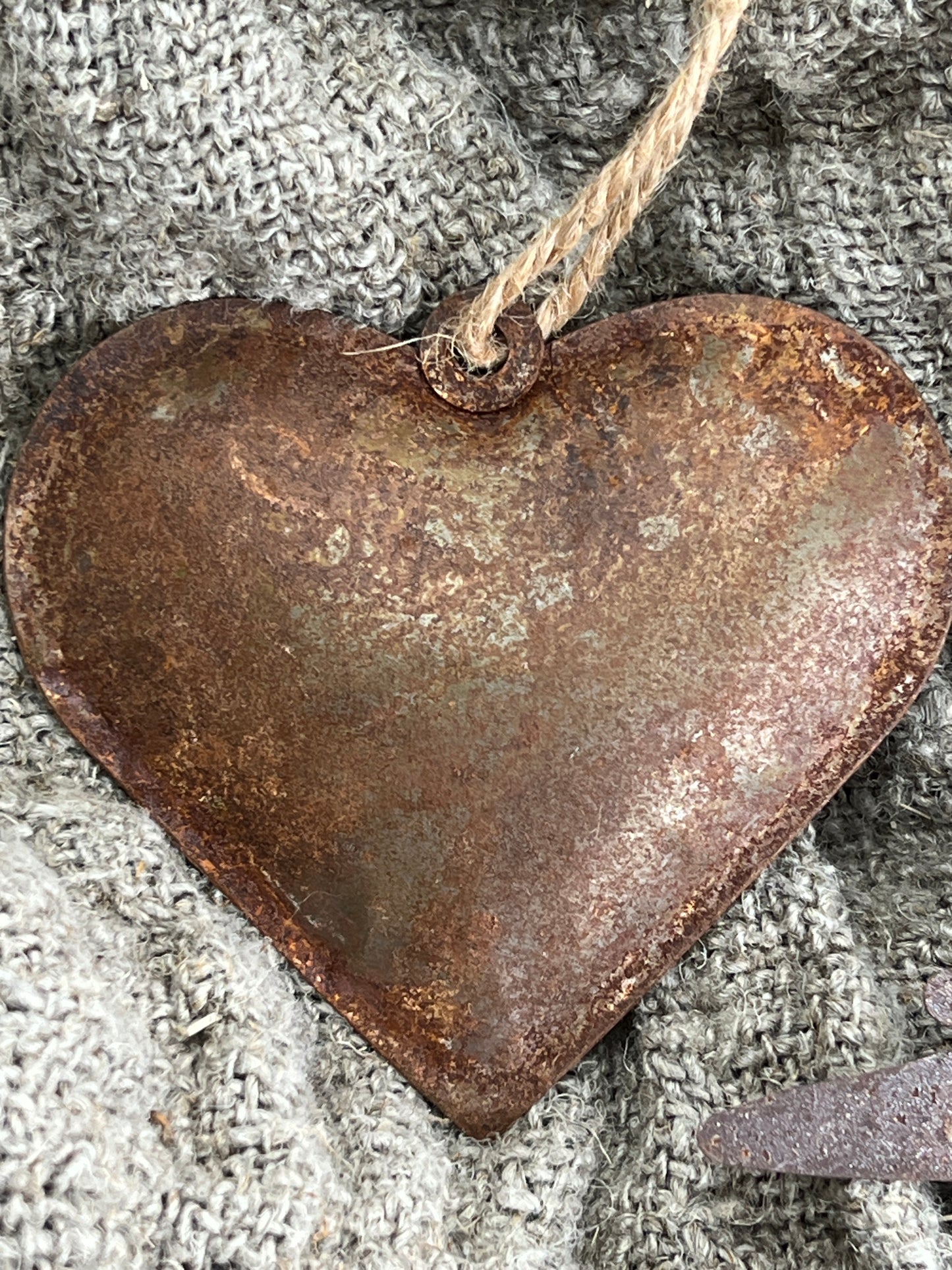 Heart pendant rust, available in S and M