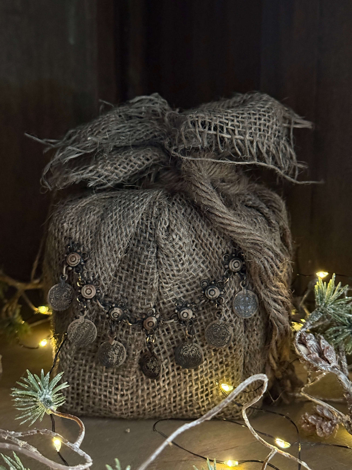 Jute gift bag with coins - San7