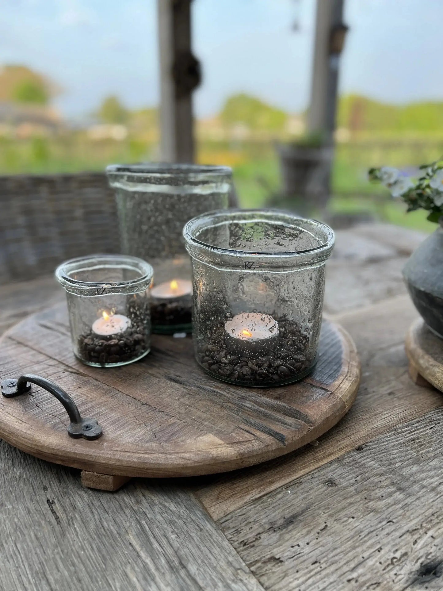 Plateau with iron handles available in S, M and L