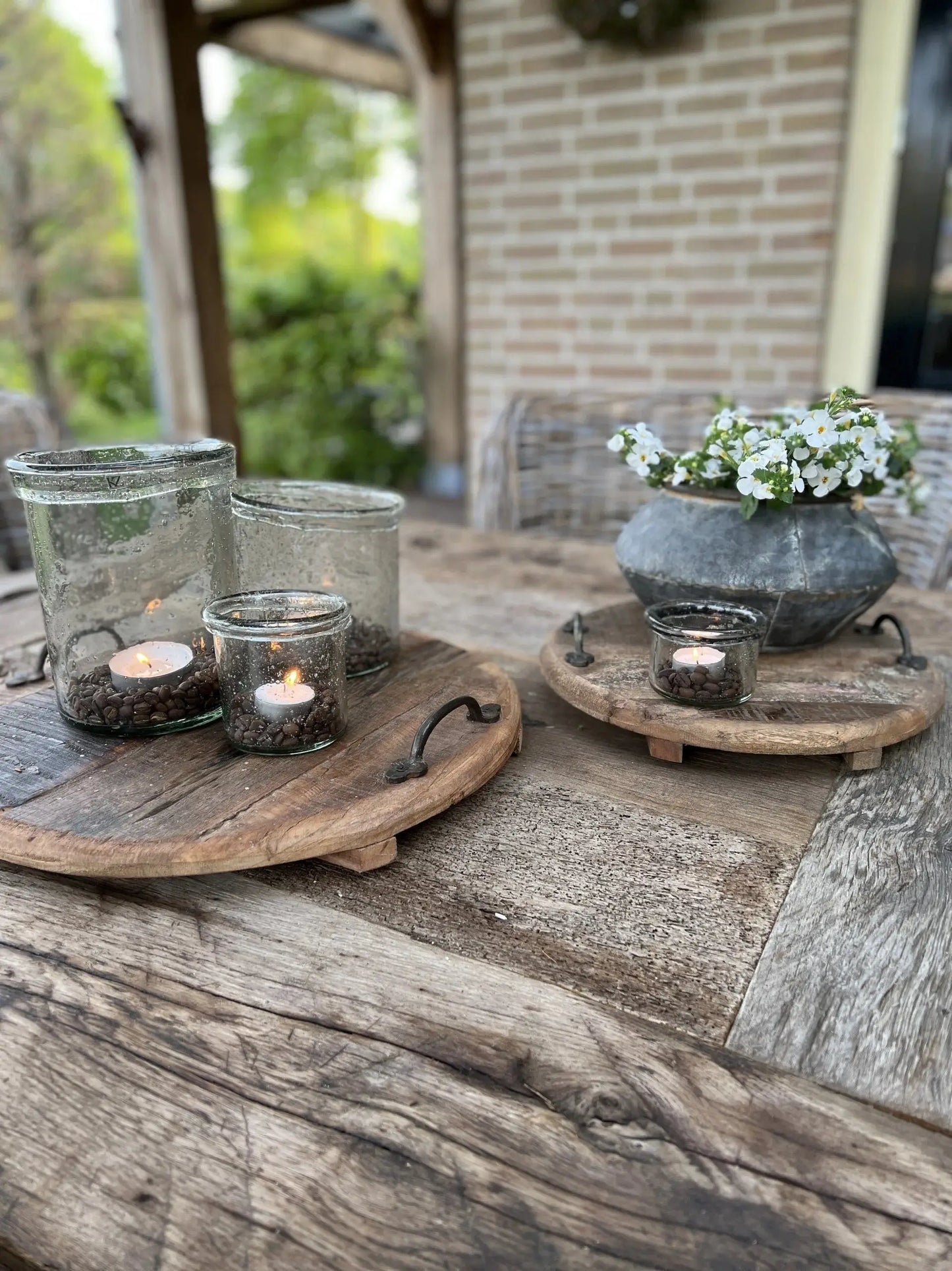 Plateau with iron handles available in S, M and L