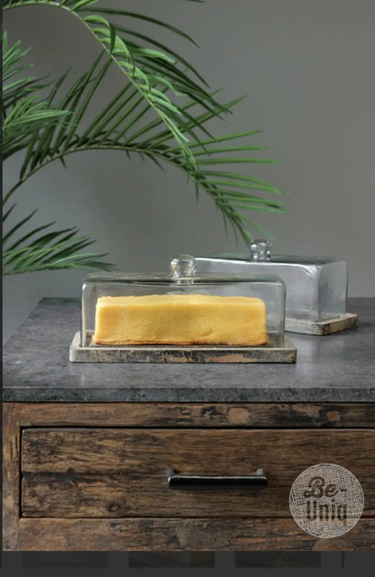 Glazen cakestolp met houten plateau – Be Uniq