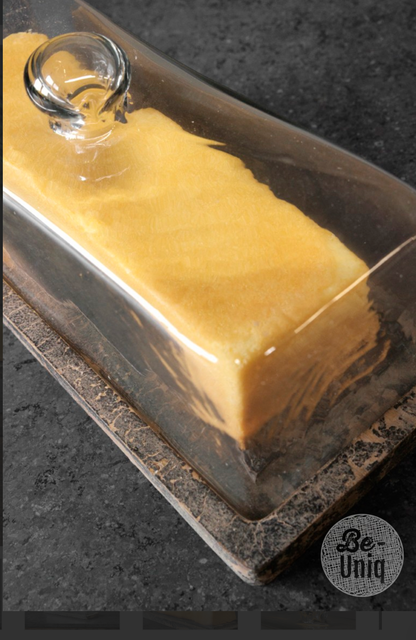 Glazen cakestolp met houten plateau – Be Uniq