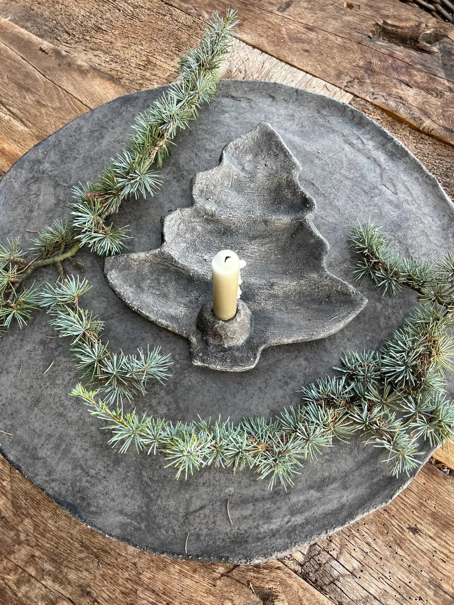 Concrete Christmas tree candlestick PMR