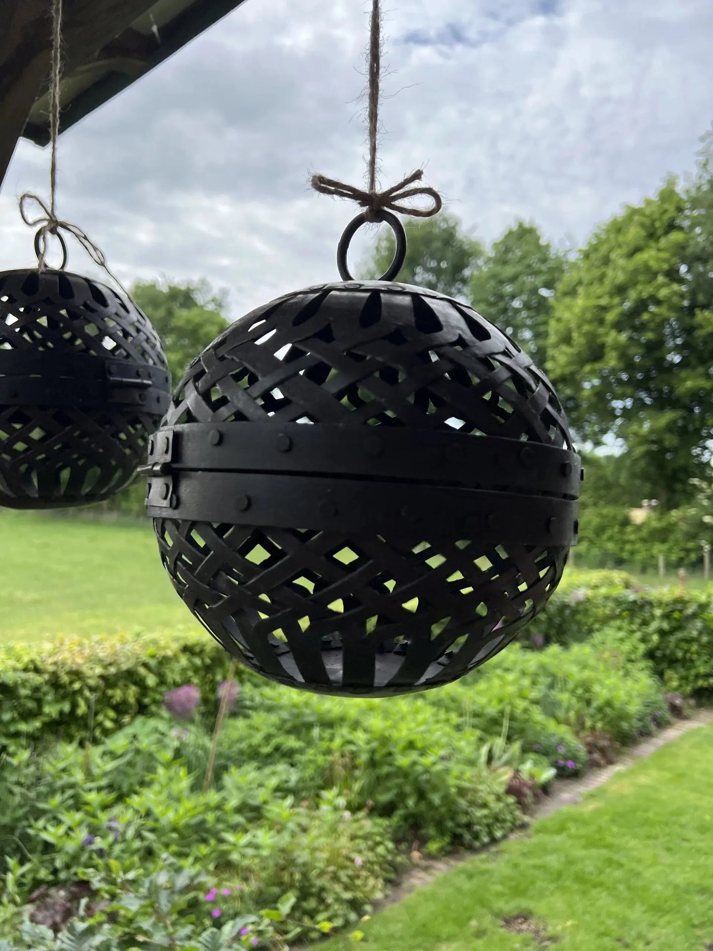 Decoration ball