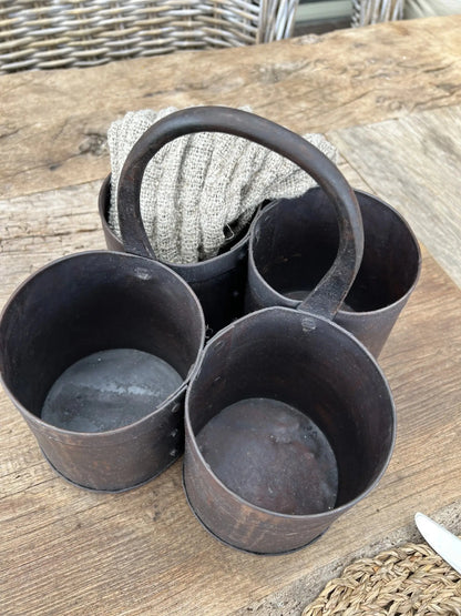 Iron bottle holder with handle, (4 compartments)