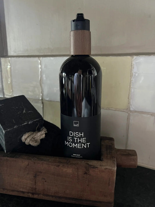 Spülmittel "Dish is the moment"