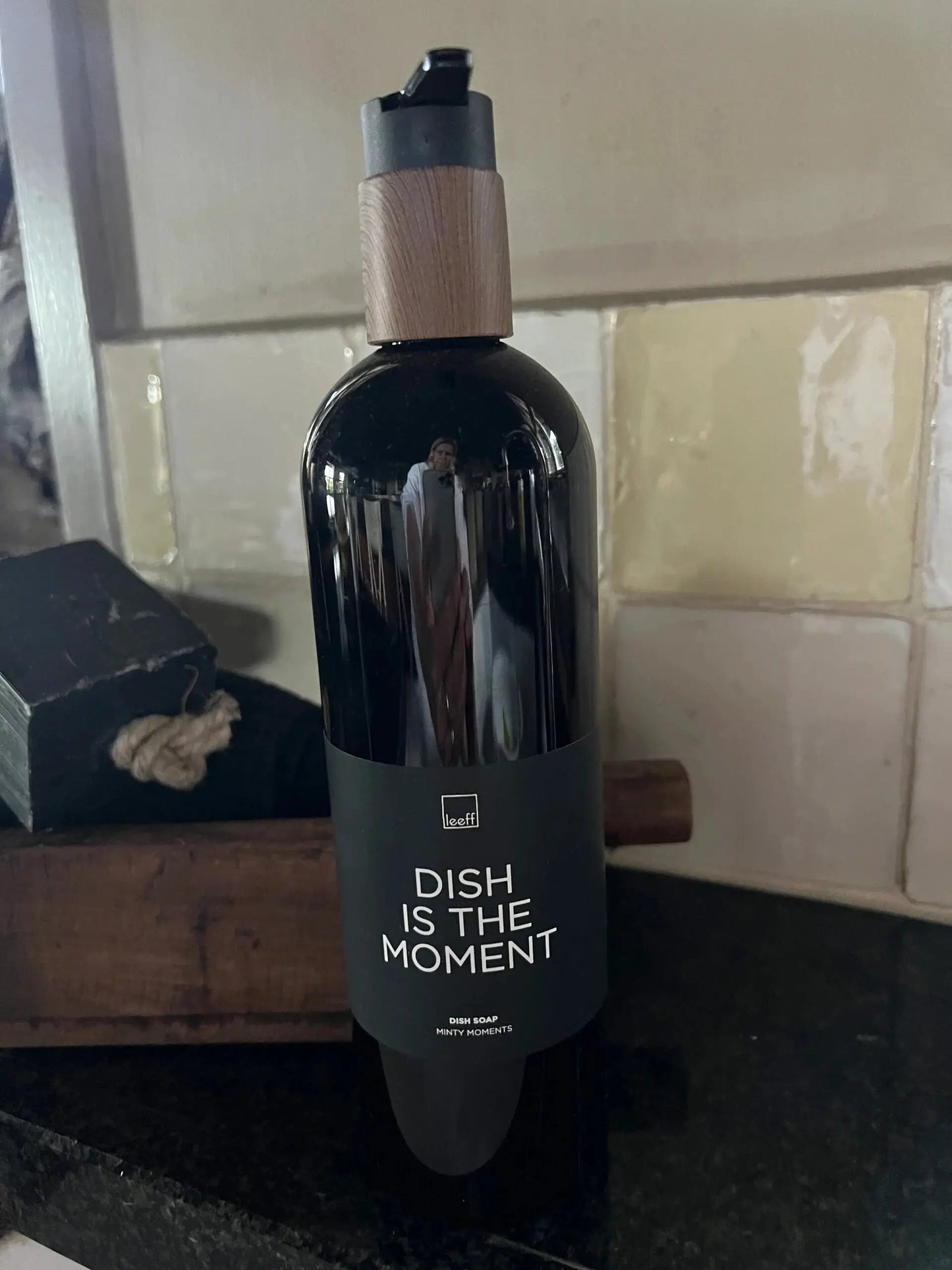 Spülmittel "Dish is the moment"
