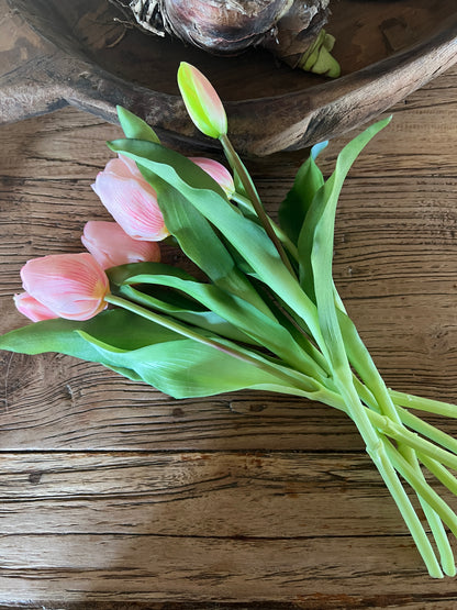 Bunch of light pink artificial tulips, 30 cm.