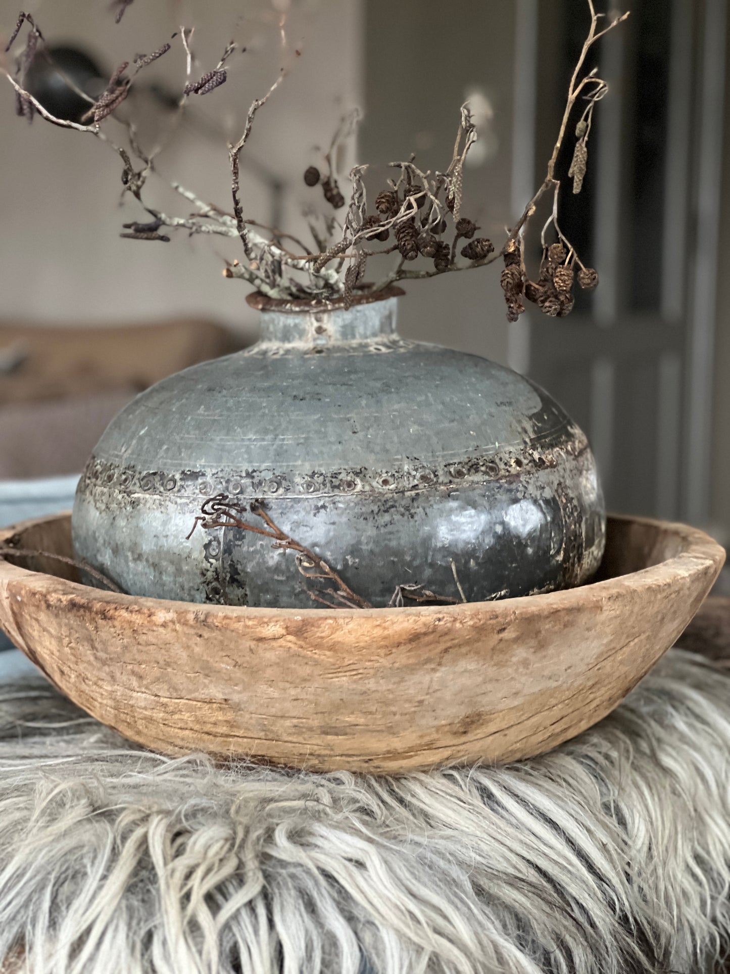 Old wooden bowl (3)