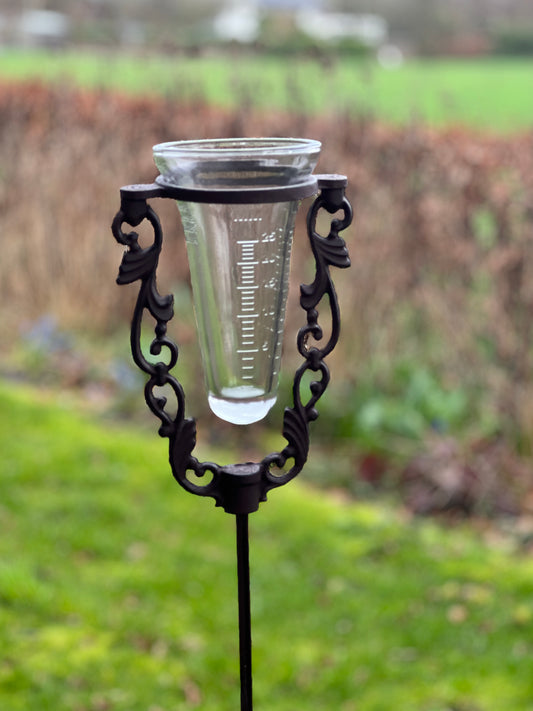 Rain gauge cast iron