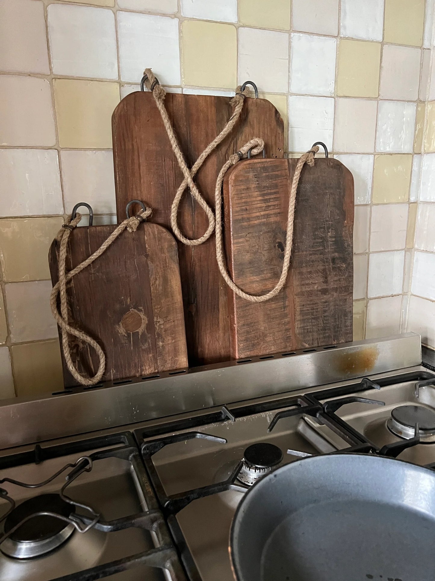 Cutting board on sturdy rope available in S, M and L