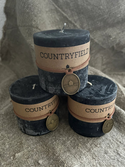 Stump candle countryfield available in black and beige