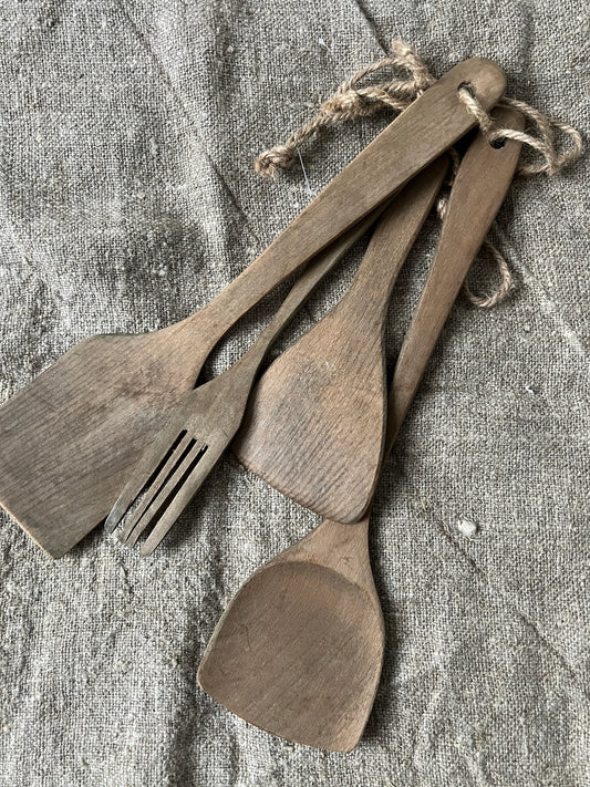 Cutlery set 4 pieces