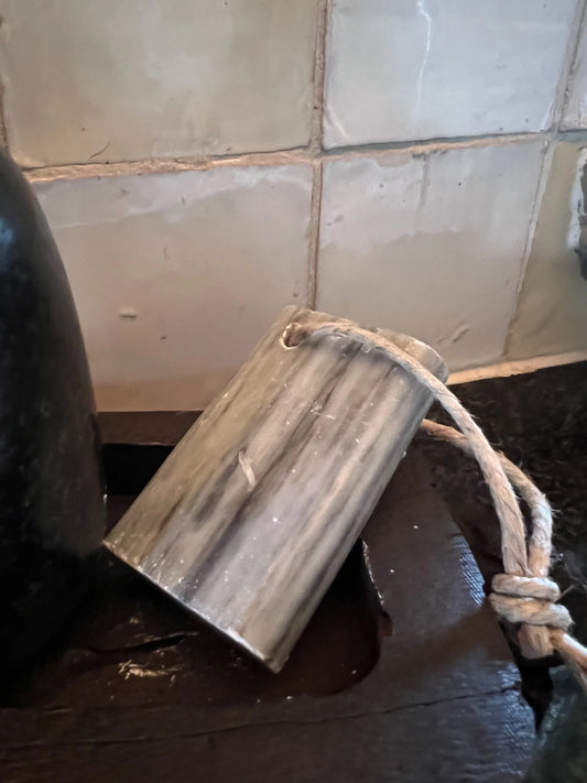 Soap on a sturdy cord (hammam)