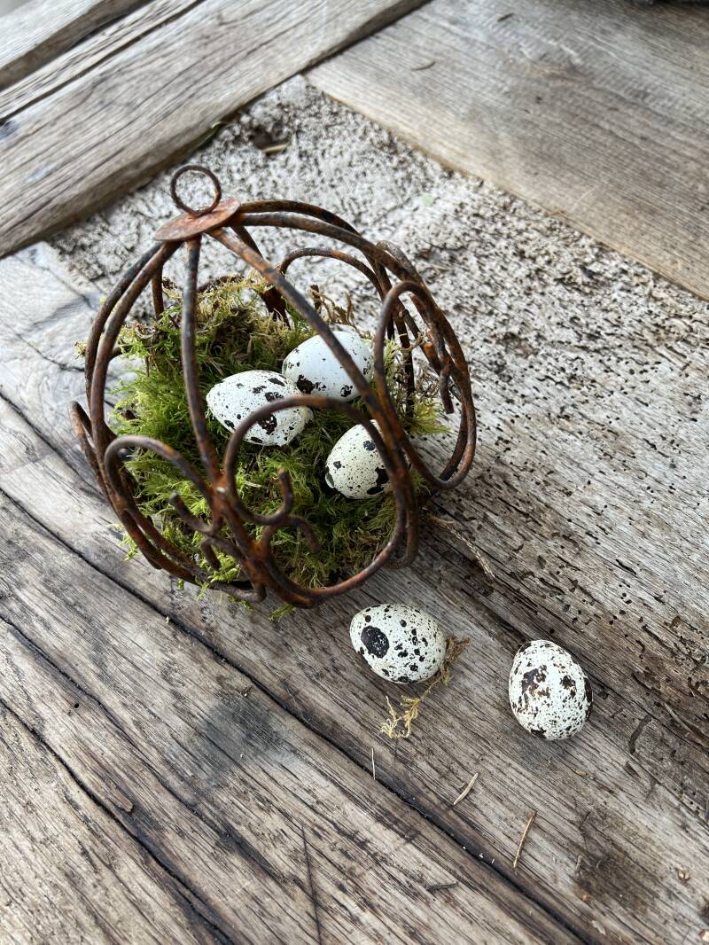 Wire ball rusted, available in S, M and L now
